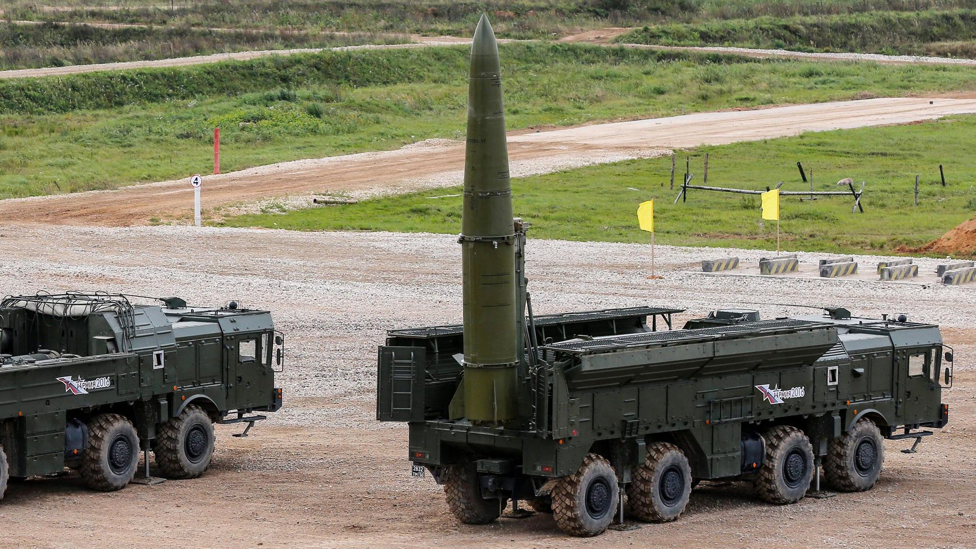 Eine „Iskander“-Rakete steht in unserem Archivbild (2016) im russischen Kubinka.
