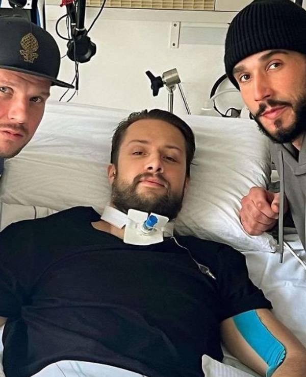 Eishockey-Profi Mike Glemser im Krankenhaus.