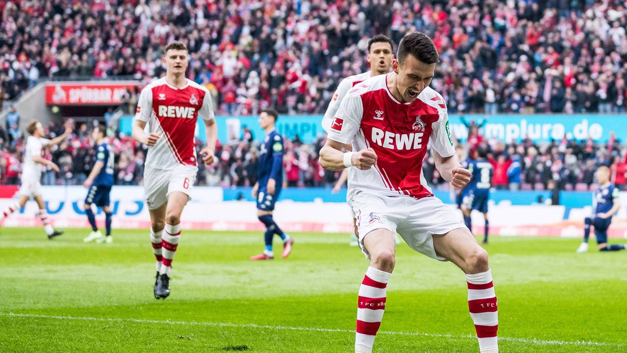 Dejan Ljubicic bejubelt sein Tor gegen den FSV Mainz 05.