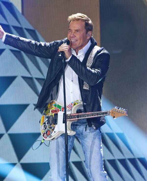 Juror Dieter Bohlen steht bei dem Finale der Castingshow „Deutschland sucht den Superstar“ auf der Bühne.