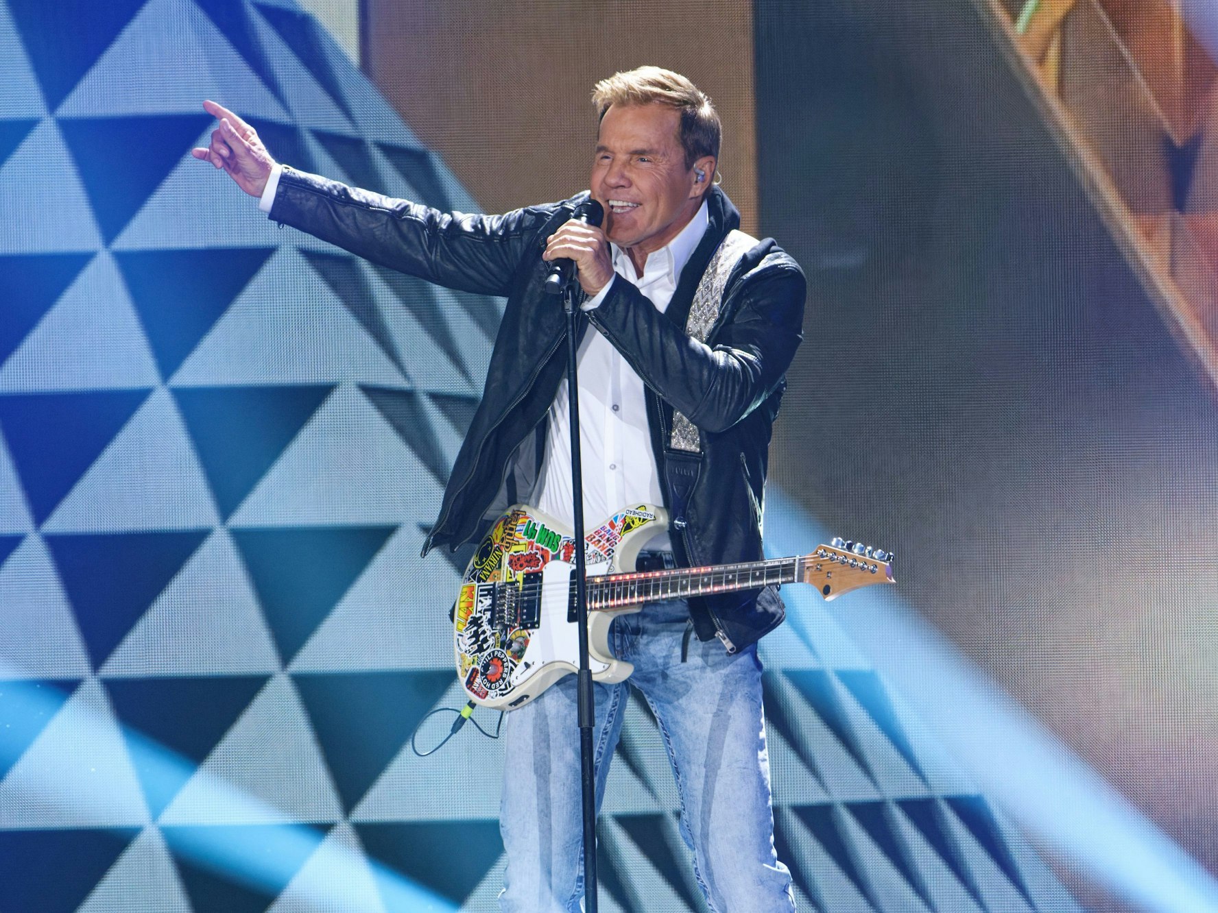 Juror Dieter Bohlen steht bei dem Finale der Castingshow „Deutschland sucht den Superstar“ auf der Bühne.