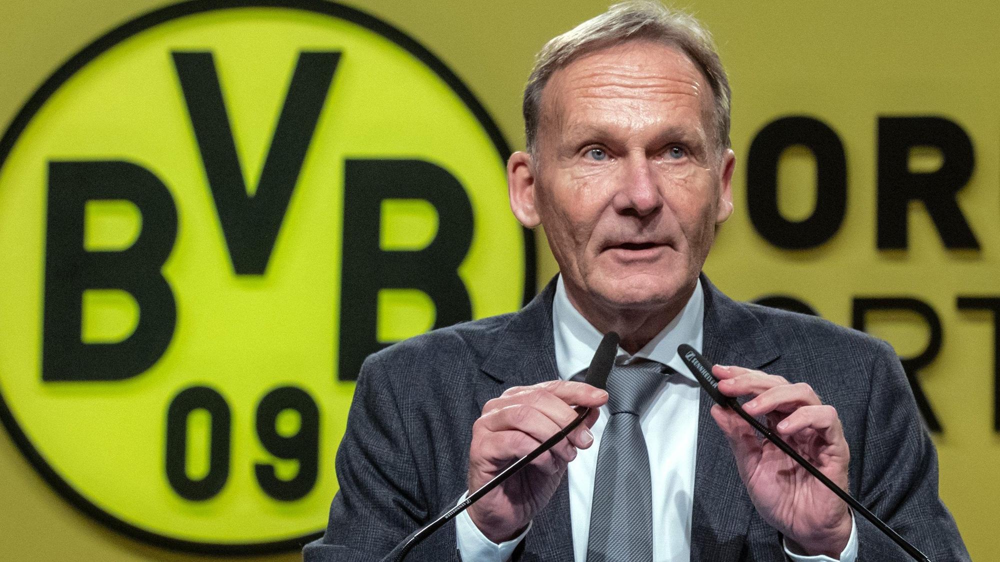 Hans-Joachim Watzke, Geschäftsführer von Borussia Dortmund, spricht auf der Mitgliederversammlung seines Vereins.
