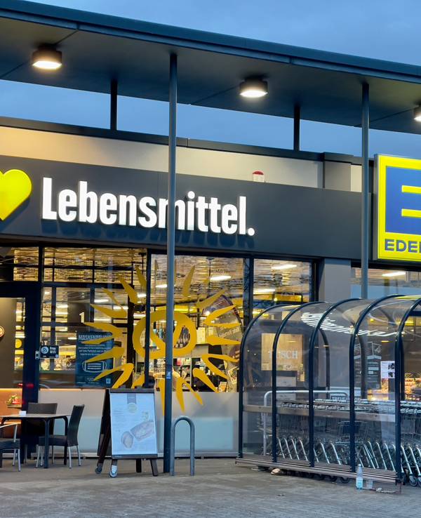 Ein Edeka-Markt in Frechen Königsdorf am 16. März 2022.