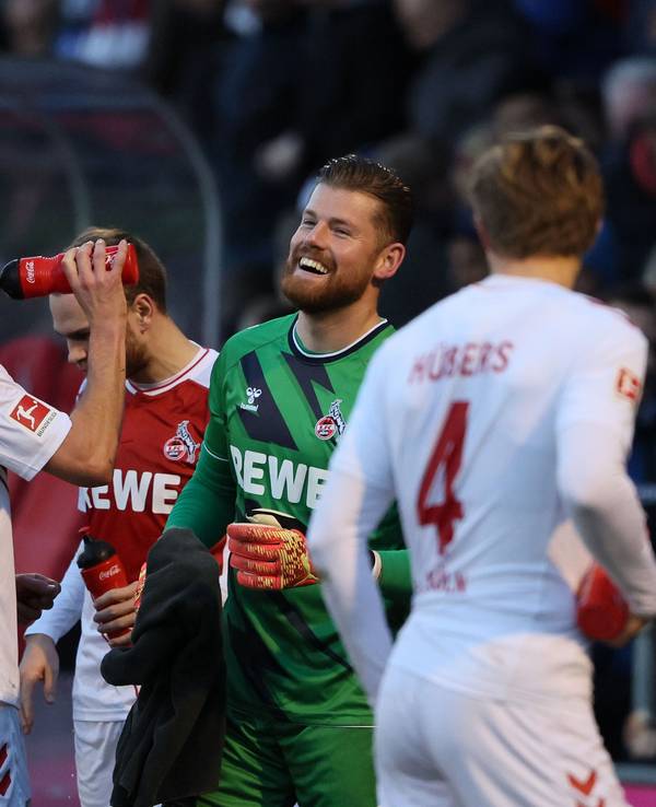 1. FC Köln vs. Hamburger SV, Testspiel, Trainingsspiel, Mitte: Timo Horn (1. FC Köln), 07.01.2023, Bild: Herbert Bucco