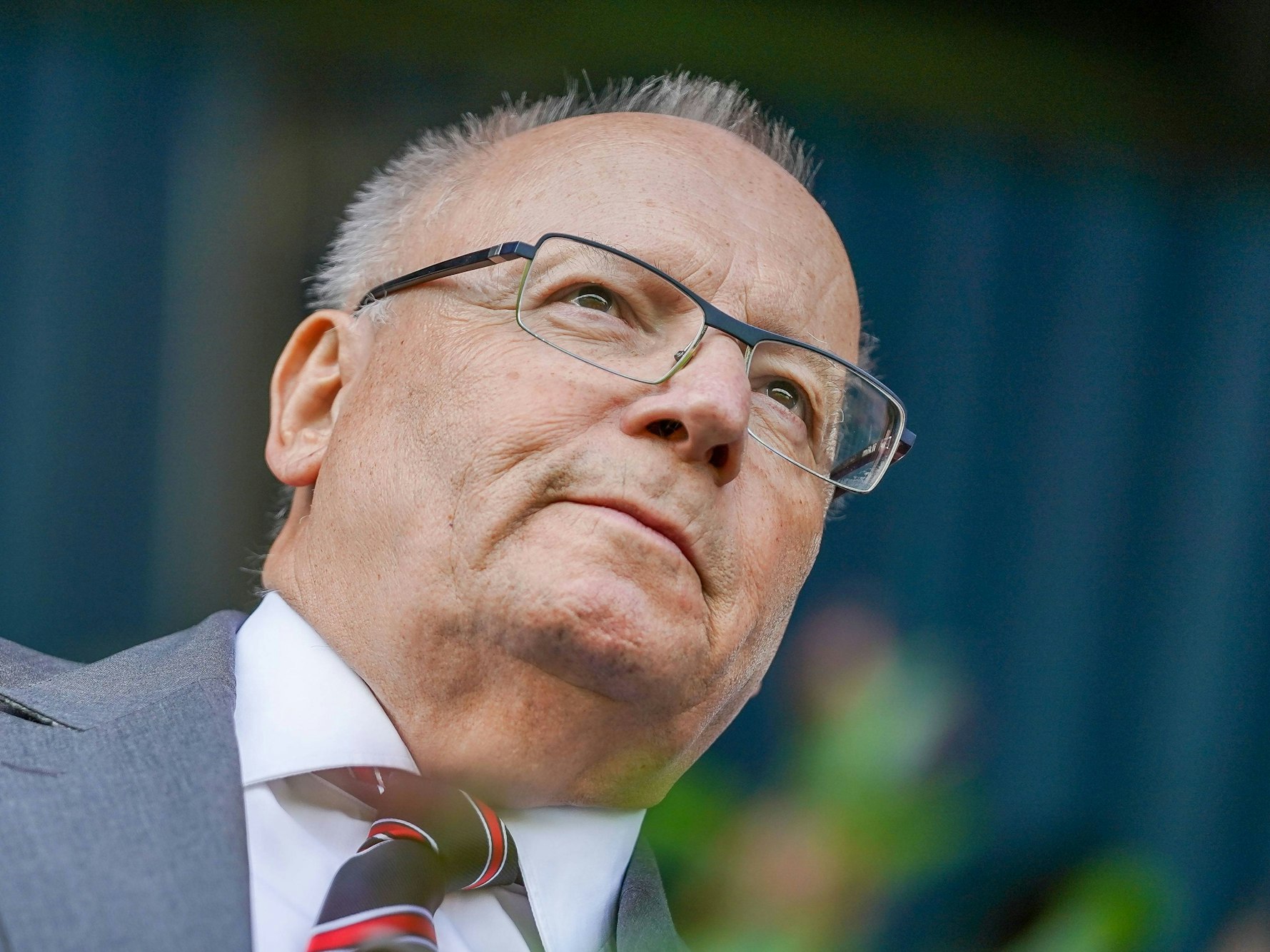 Franz-Josef Wernze bei einem Spiel von Viktoria Köln.