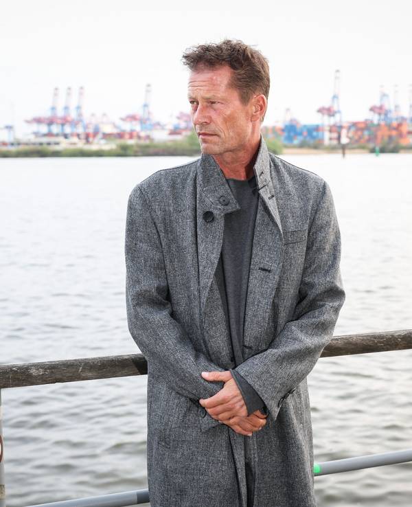 Der Schauspieler Til Schweiger kommt zur Verleihung des Jupiter Award 2023.
