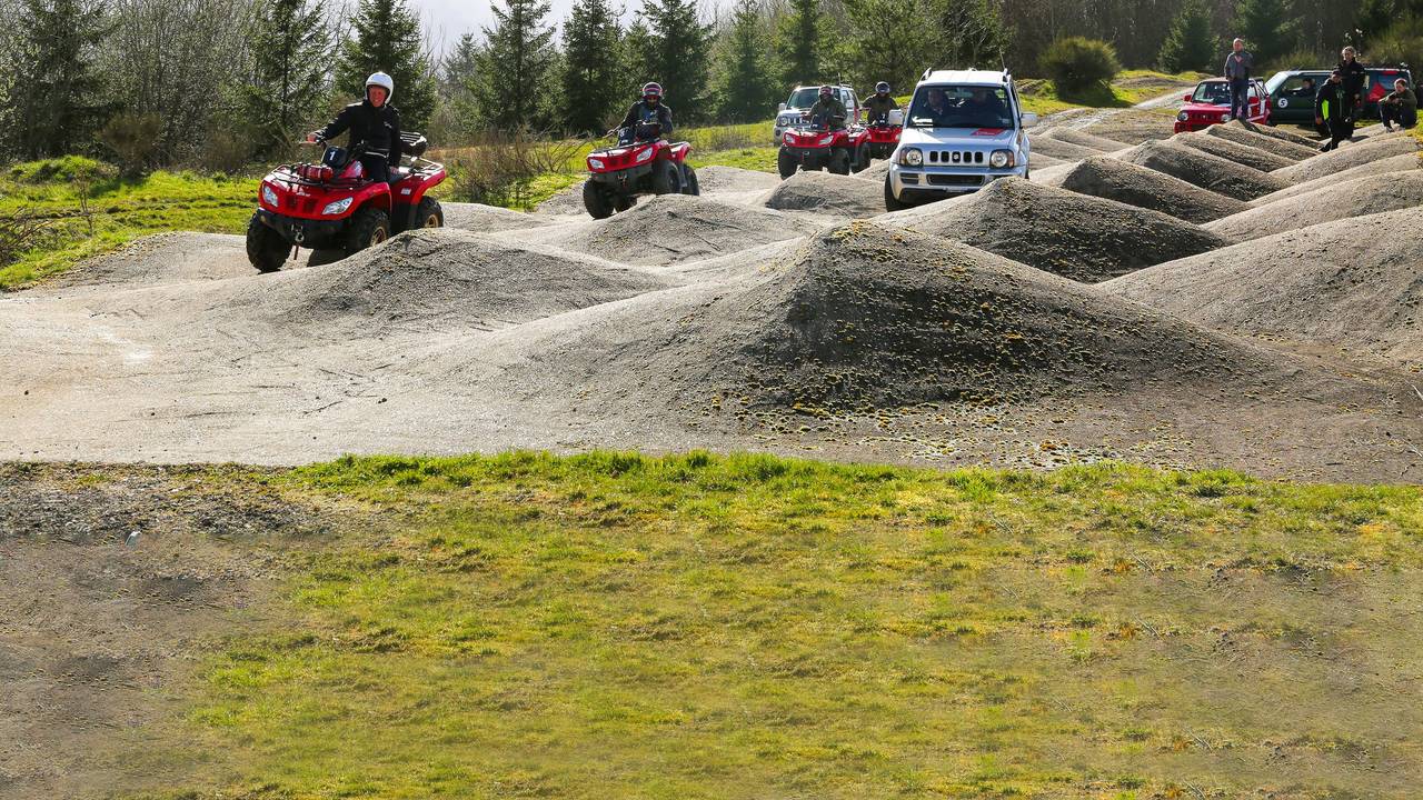 Vollgas auf der Offroad-Strecke am Nürburgring