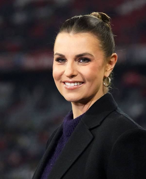 Laura Wontorra vor dem Rückspiel zwischen Bayern München und Manchester City.