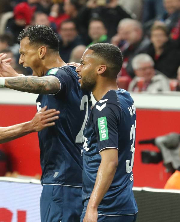 Davie Selke bejubelt am Freitag (5. Mai 2023) sein 1:0 gegen Bayer Leverkusen.