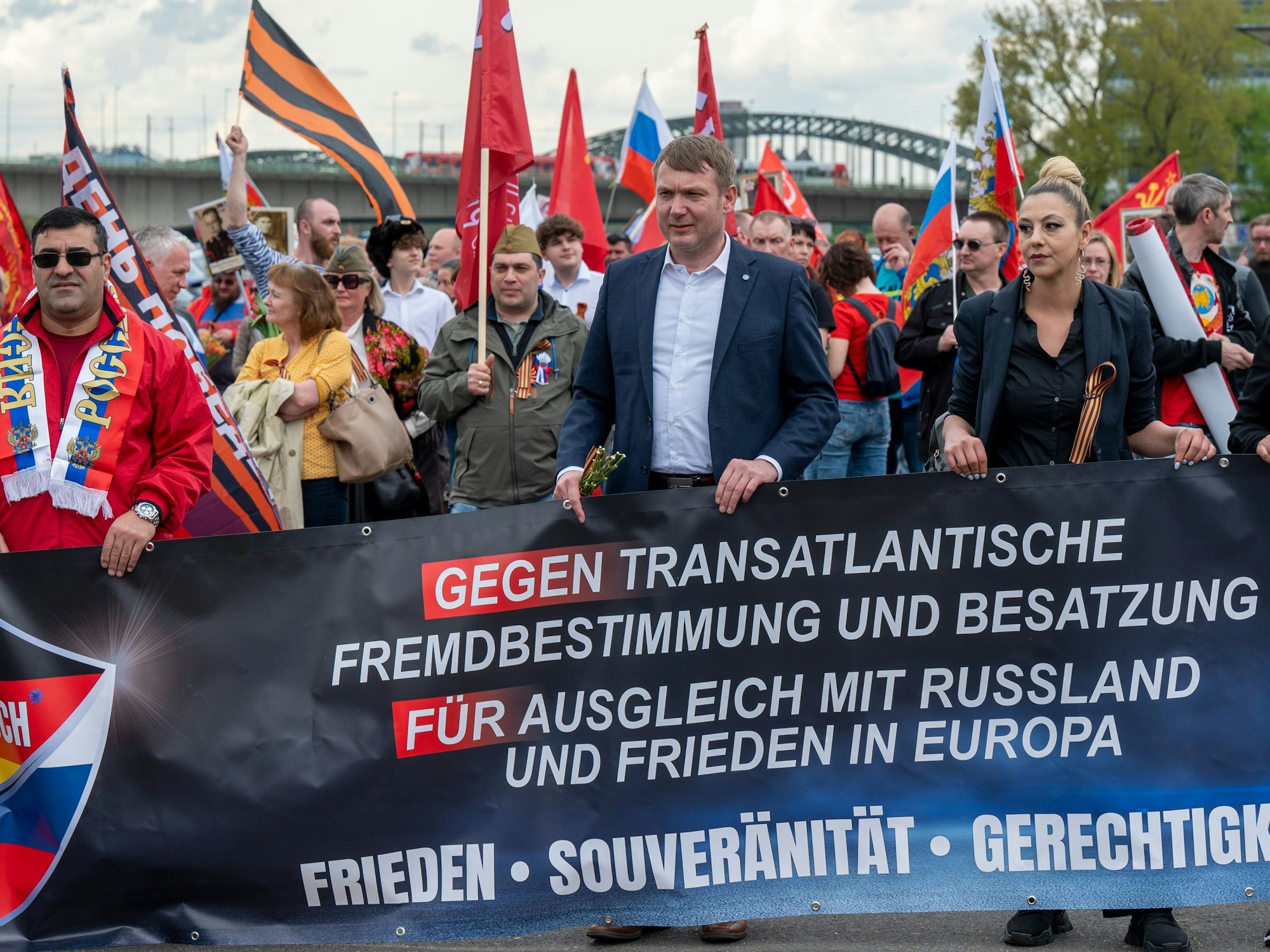 Auf der Deutzer Werft gab es am 6. Mai 2023 eine prorussische Kundgebung.