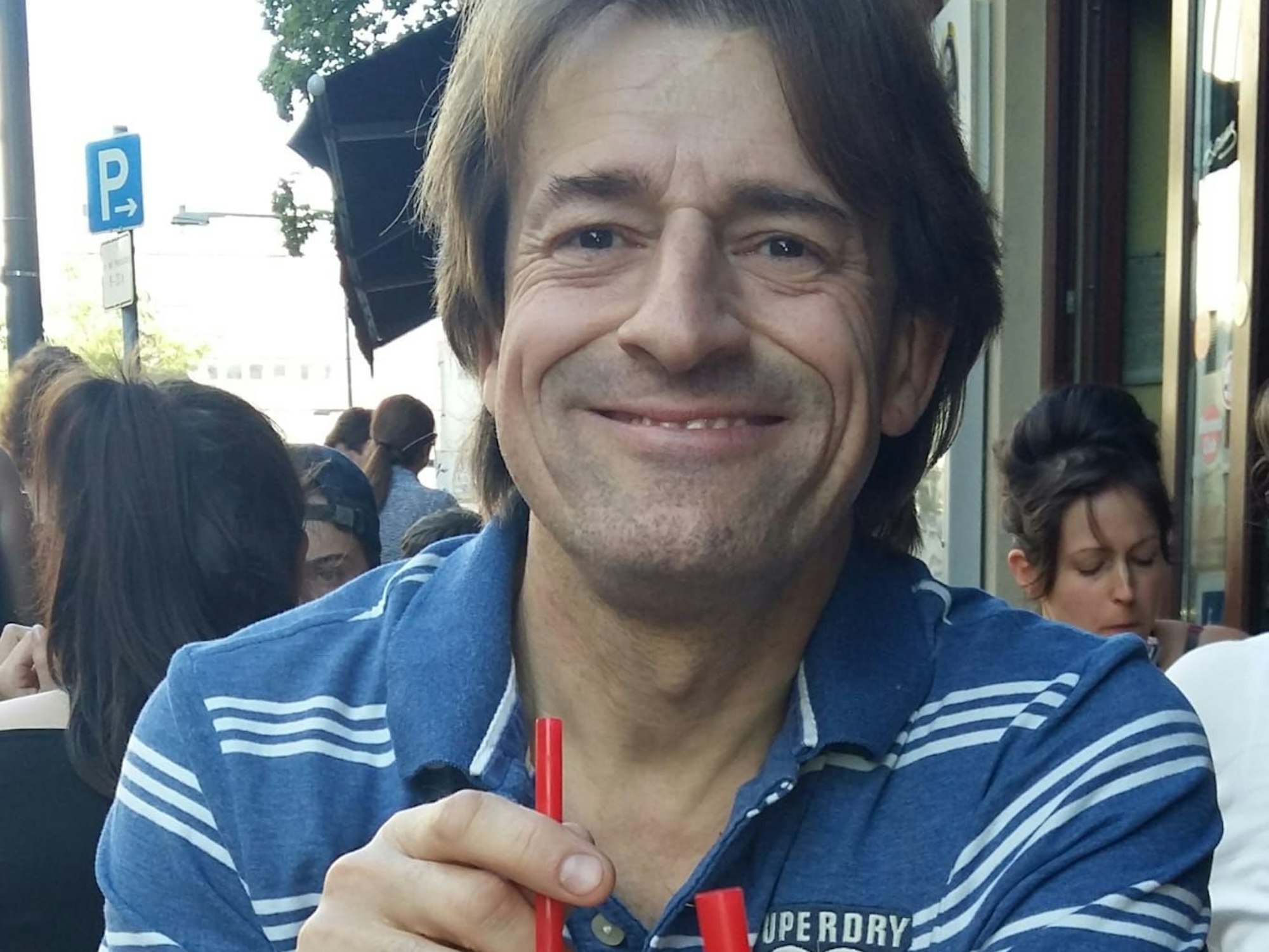 Wilhelm Weiß schaut in die Kamera.