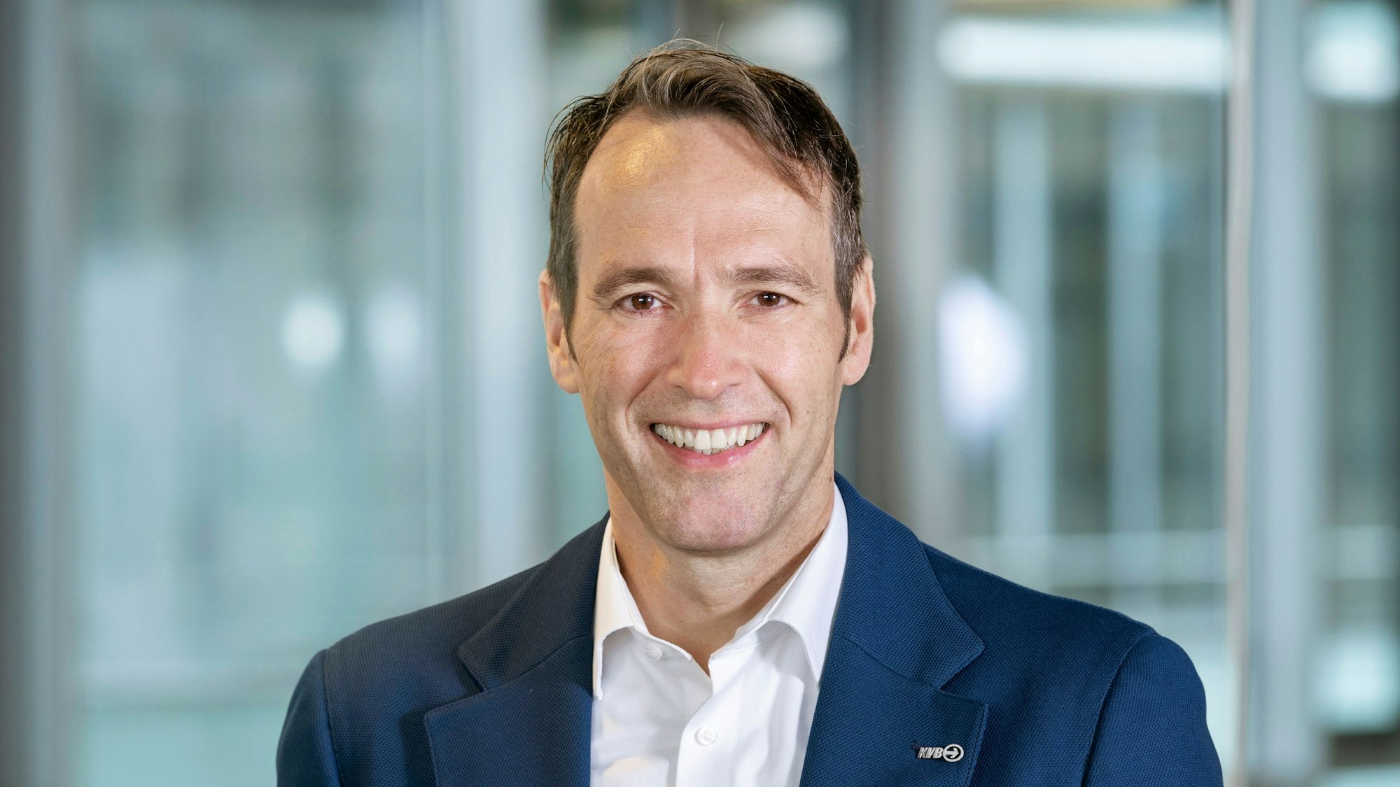 KVB-Vorstand Thomas Schaffer im Porträt.