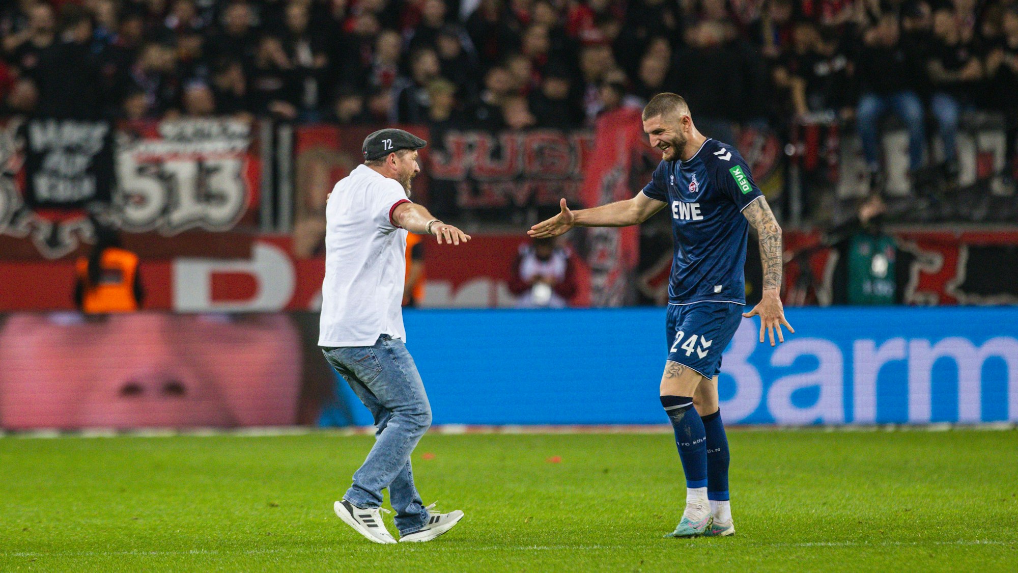 Jubel bei Steffen Baumgart und Jeff Chabot (re.).
