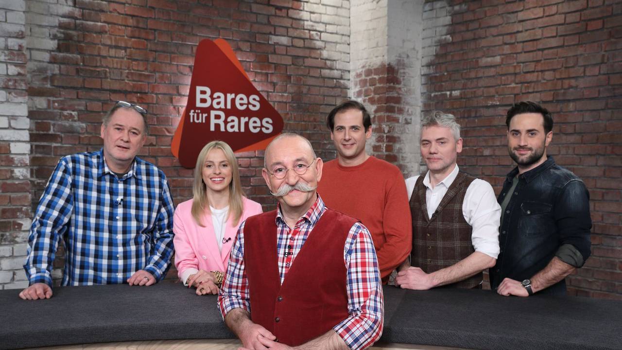 Das „Bares für Rares“-Team um Walter "Waldi" Lehnertz, Dr. Elisabeth "Lisa" Nüdling, Horst Lichter, Julian Schmitz-Avila, Christian Vechtel, David Suppes