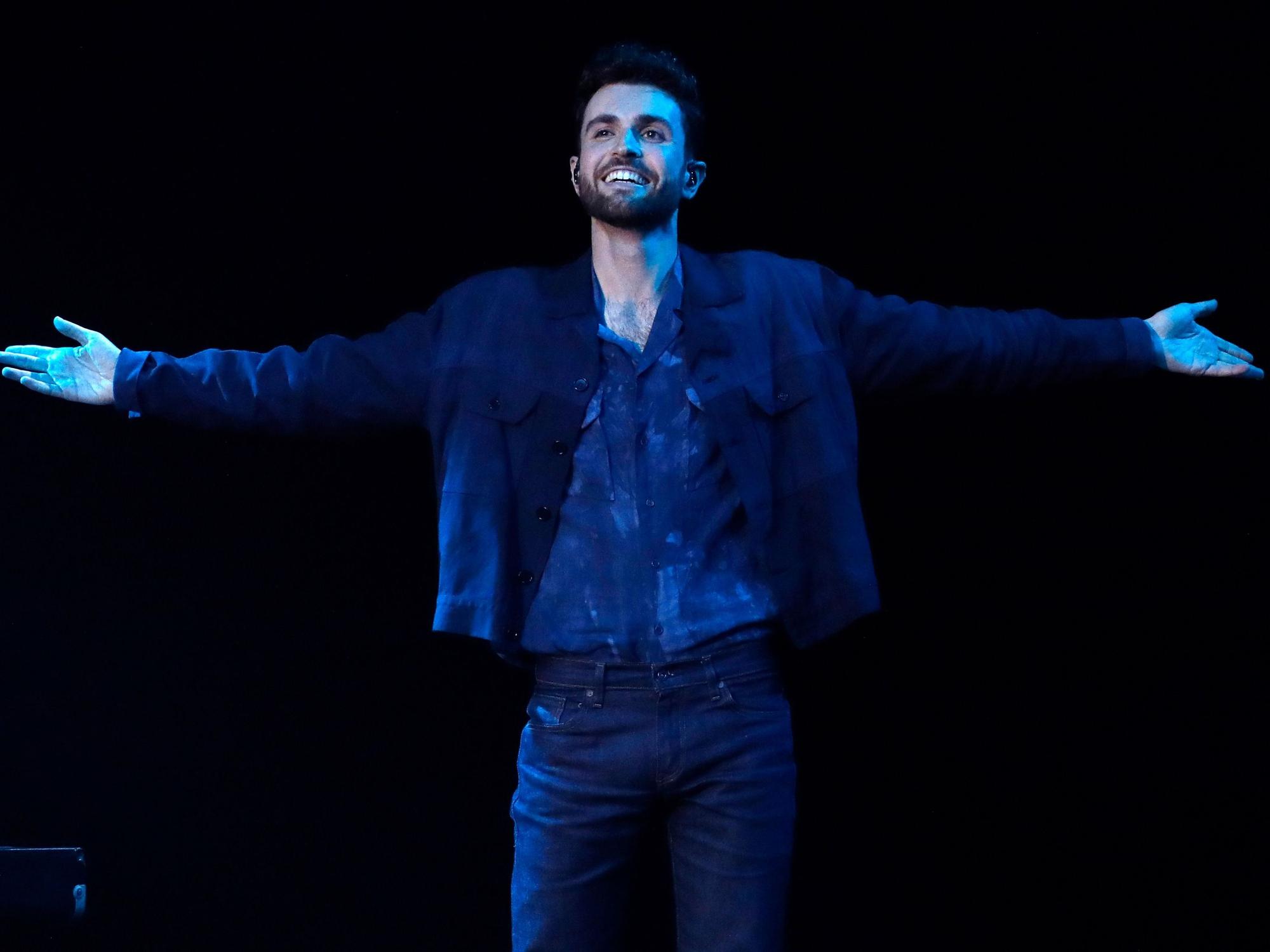Duncan Laurence aus den Niederlanden tritt im Finale des Eurovision Song Contests (ESC) 2019 auf.