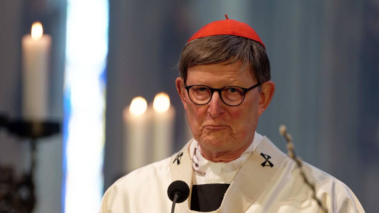 Kardinal Rainer Maria Woelki predigt beim Pontifikalamt zum Ostersonntag 2023