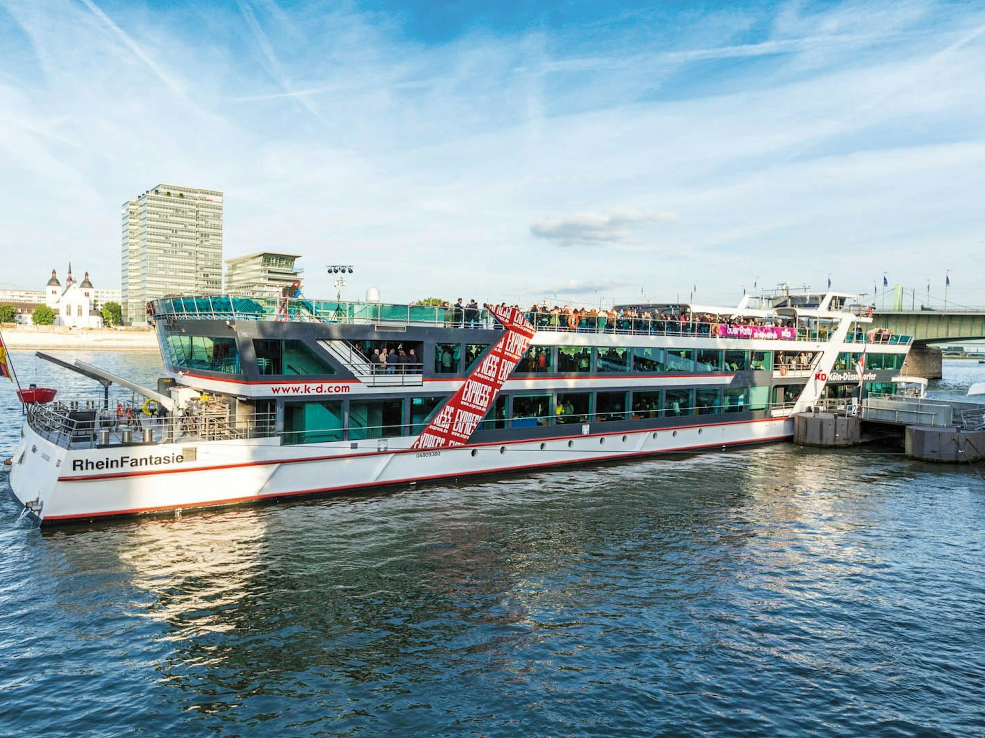 Die KD-Flotte bei der EXPRESS-Ü30 Party.