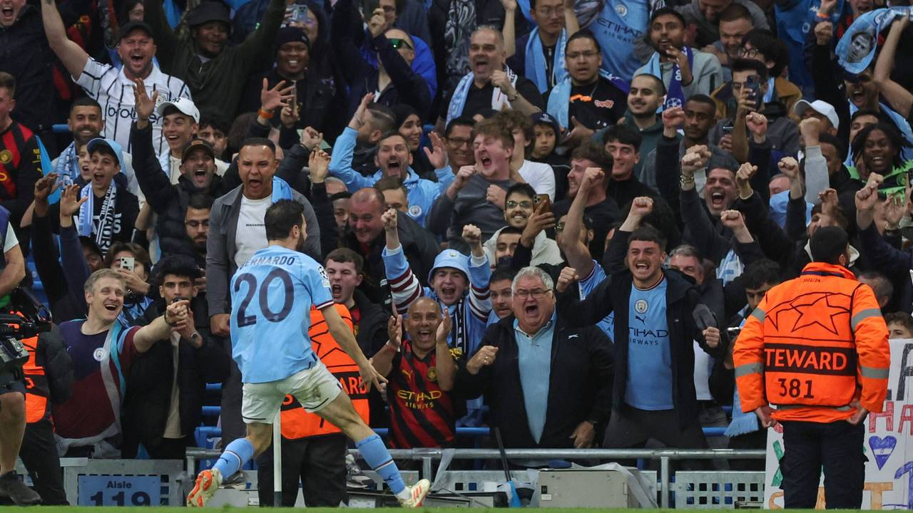 Bernardo Silva bejubelt einen Treffer von Manchester City im Halbfinale der Champions League gegen Real Madrid.
