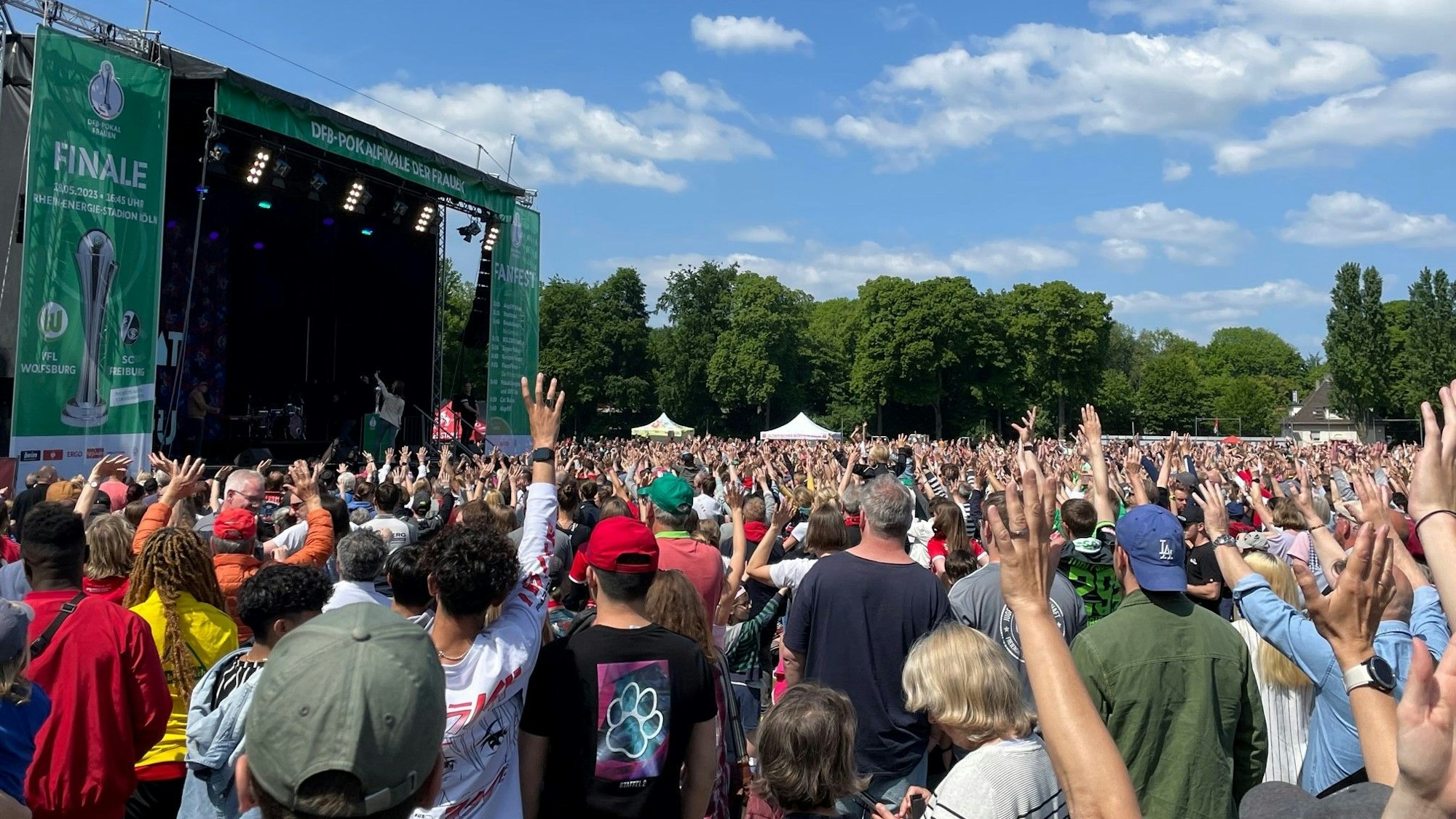 Vorwiese beim Pokal-Finale.