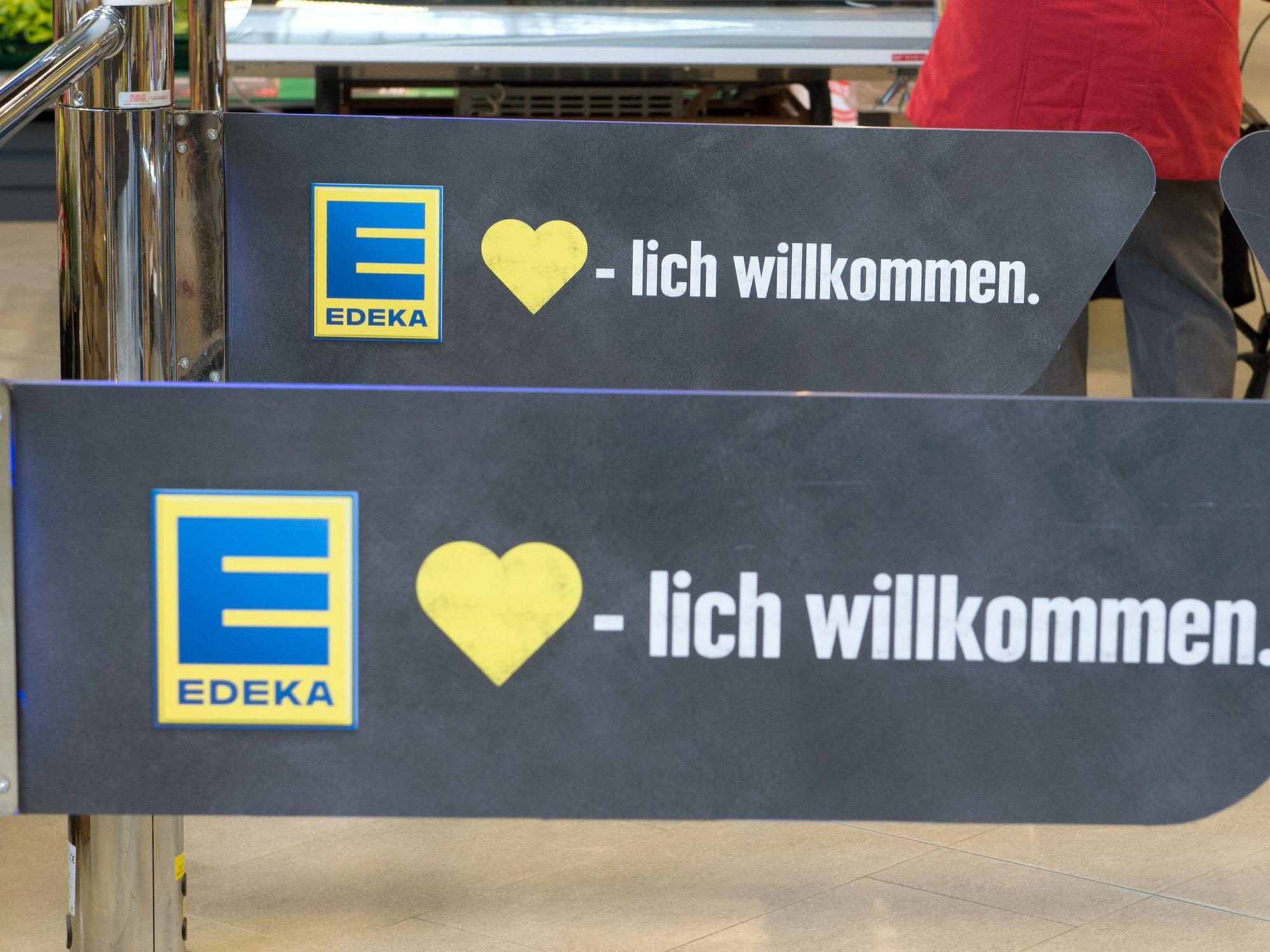 Eingangsbereich von Edeka.