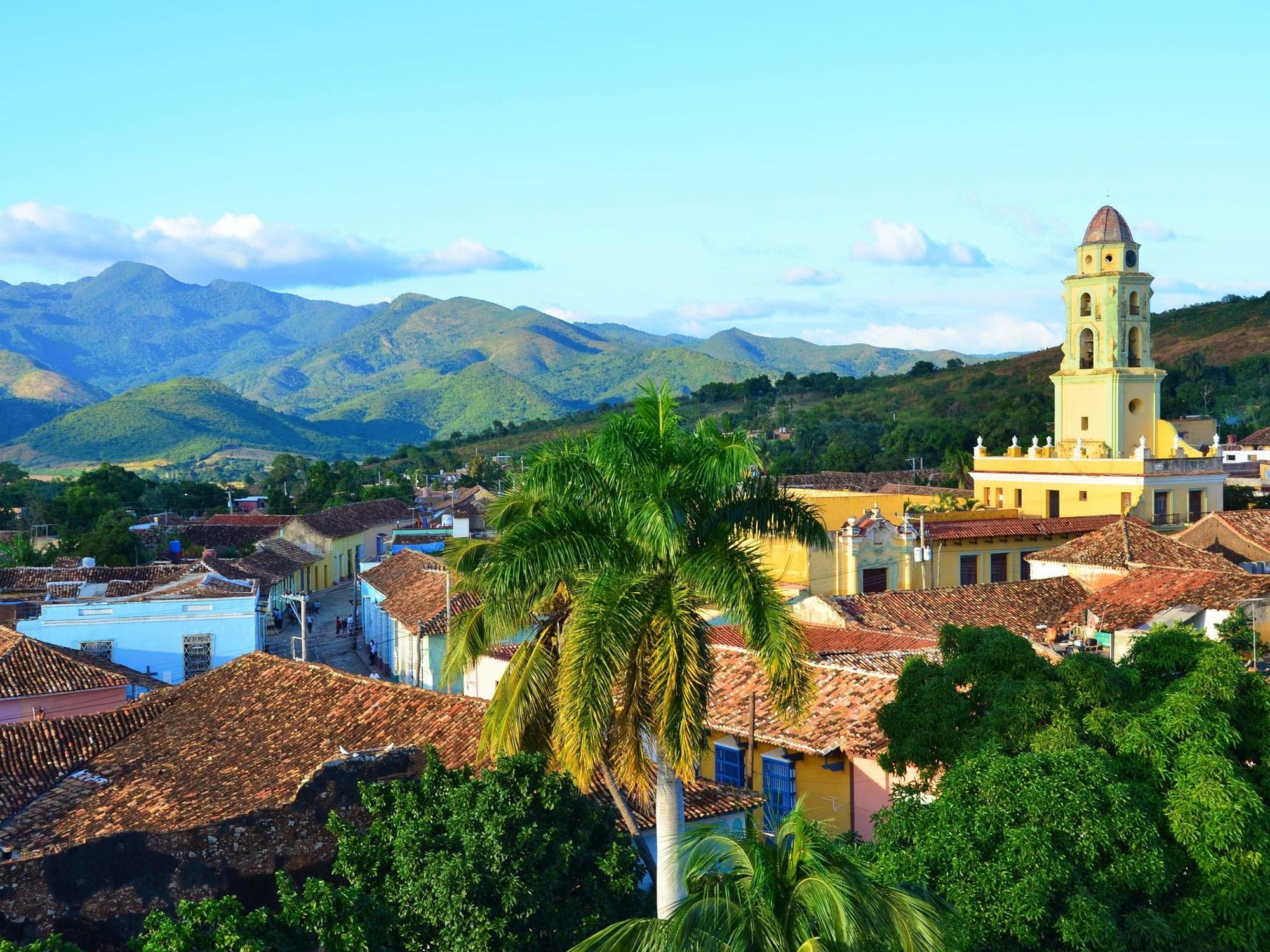 Die Stadt Trinidad von oben fotografiert.