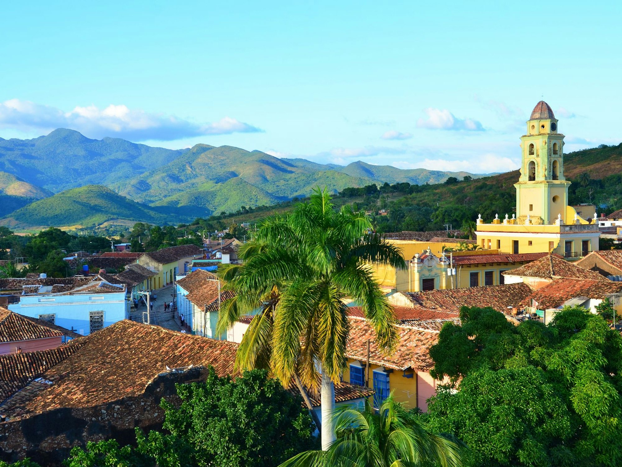 Die Stadt Trinidad von oben fotografiert.
