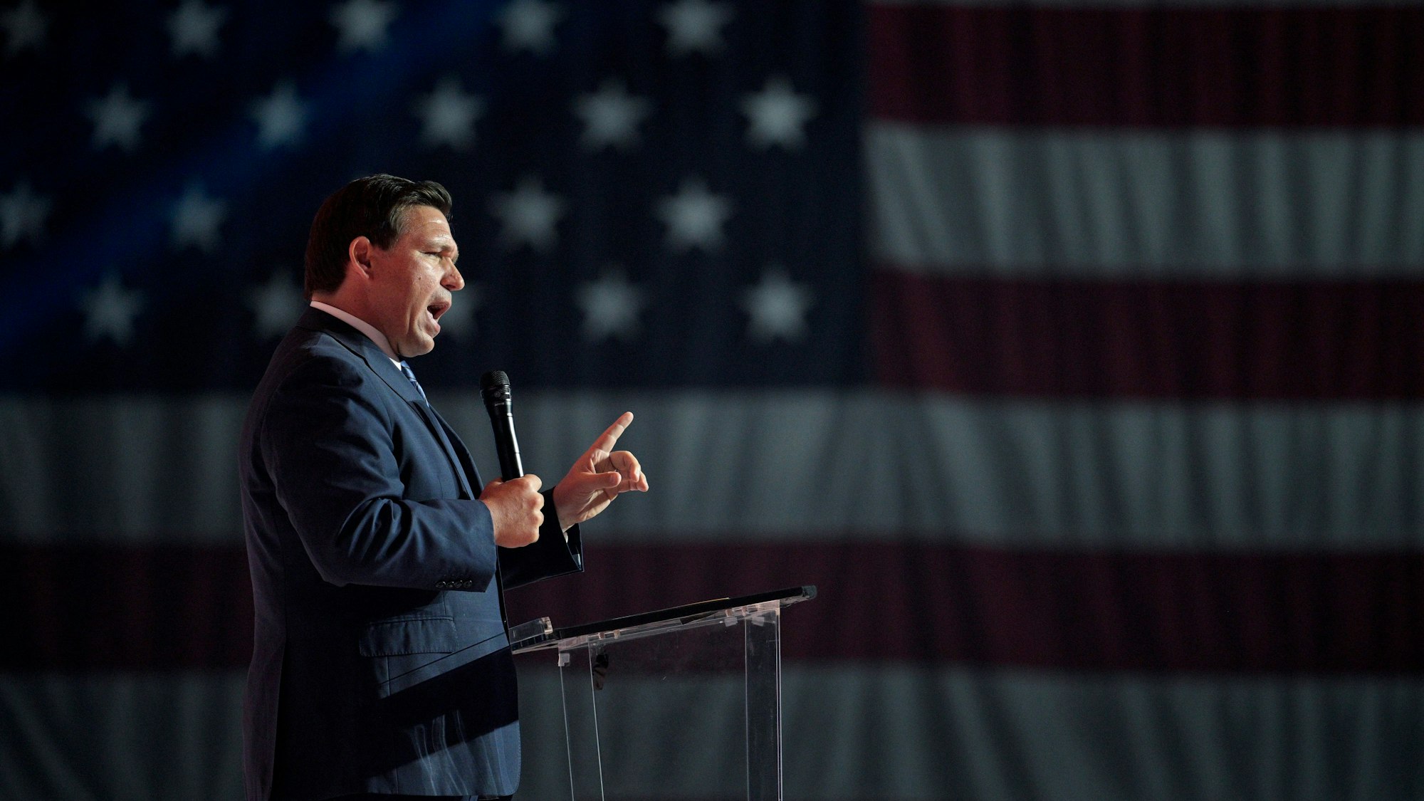 Ist Ron DeSantis noch gefährlicher als Trump? Hier ist er im Juli 2022 in Tampa (Florida) zu sehen.