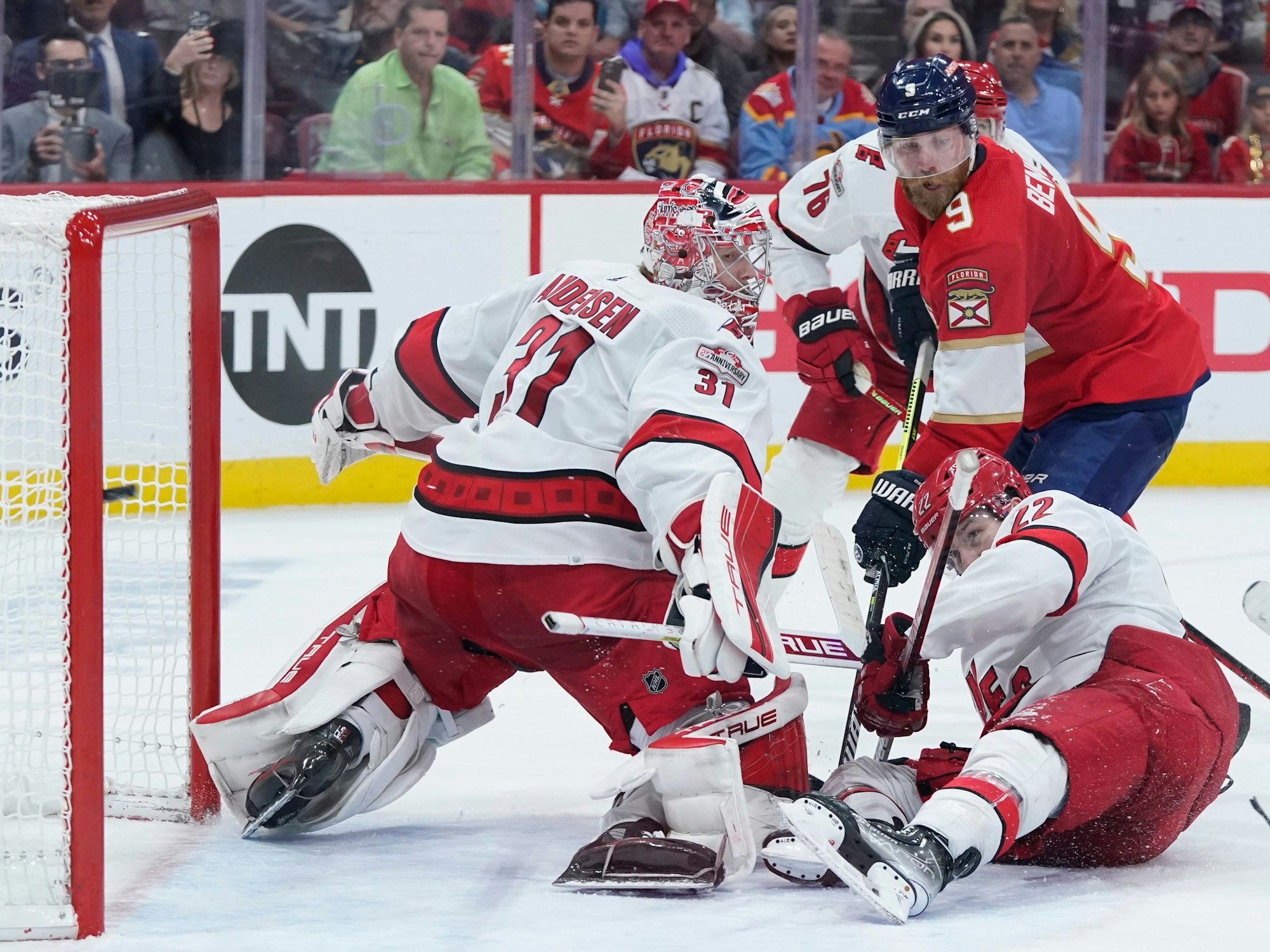 Die Florida Panthers gegen die Carolina Hurricanes.