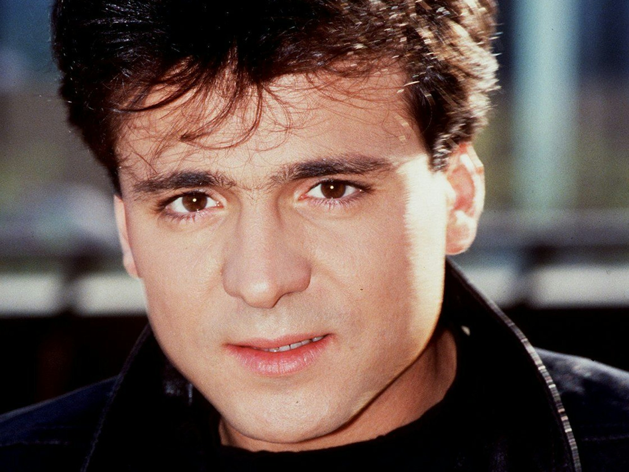 Das Archivbild von 1989 zeigt den deutschen Schlagersänger Nino de Angelo.