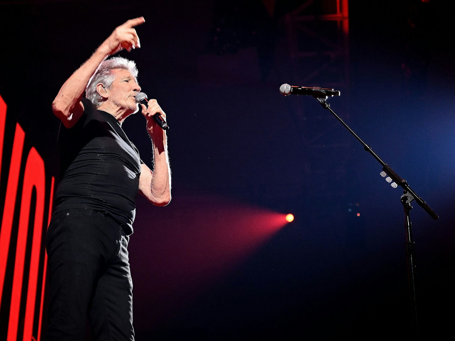 Pink-Floyd-Mitbegründer Roger Waters tritt im Rahmen seiner Deutschland-Tour „This Is Not A Drill“ in der Olympiahalle auf.