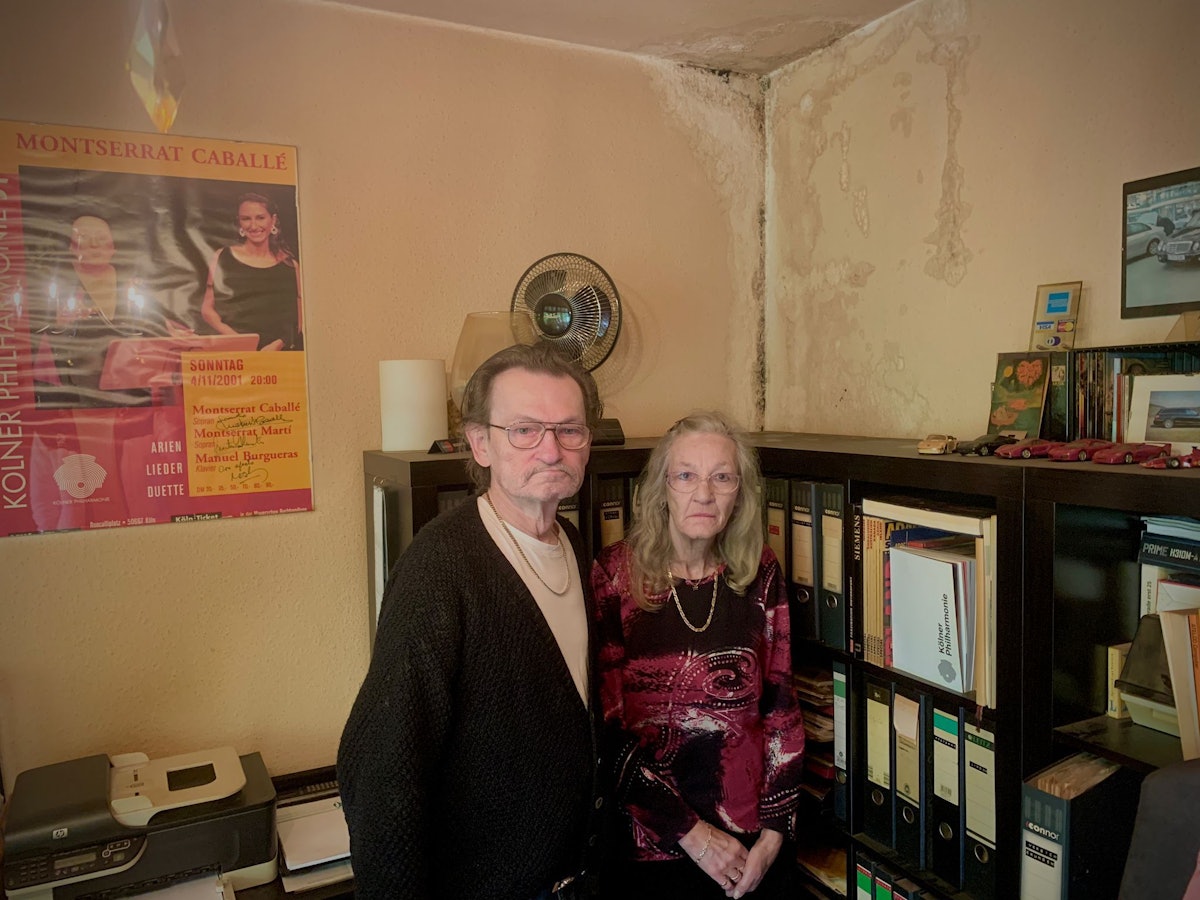 Schimmelbefall in der Kölner Wohnung des Ehepaars Josef und Waltraud Philipp.