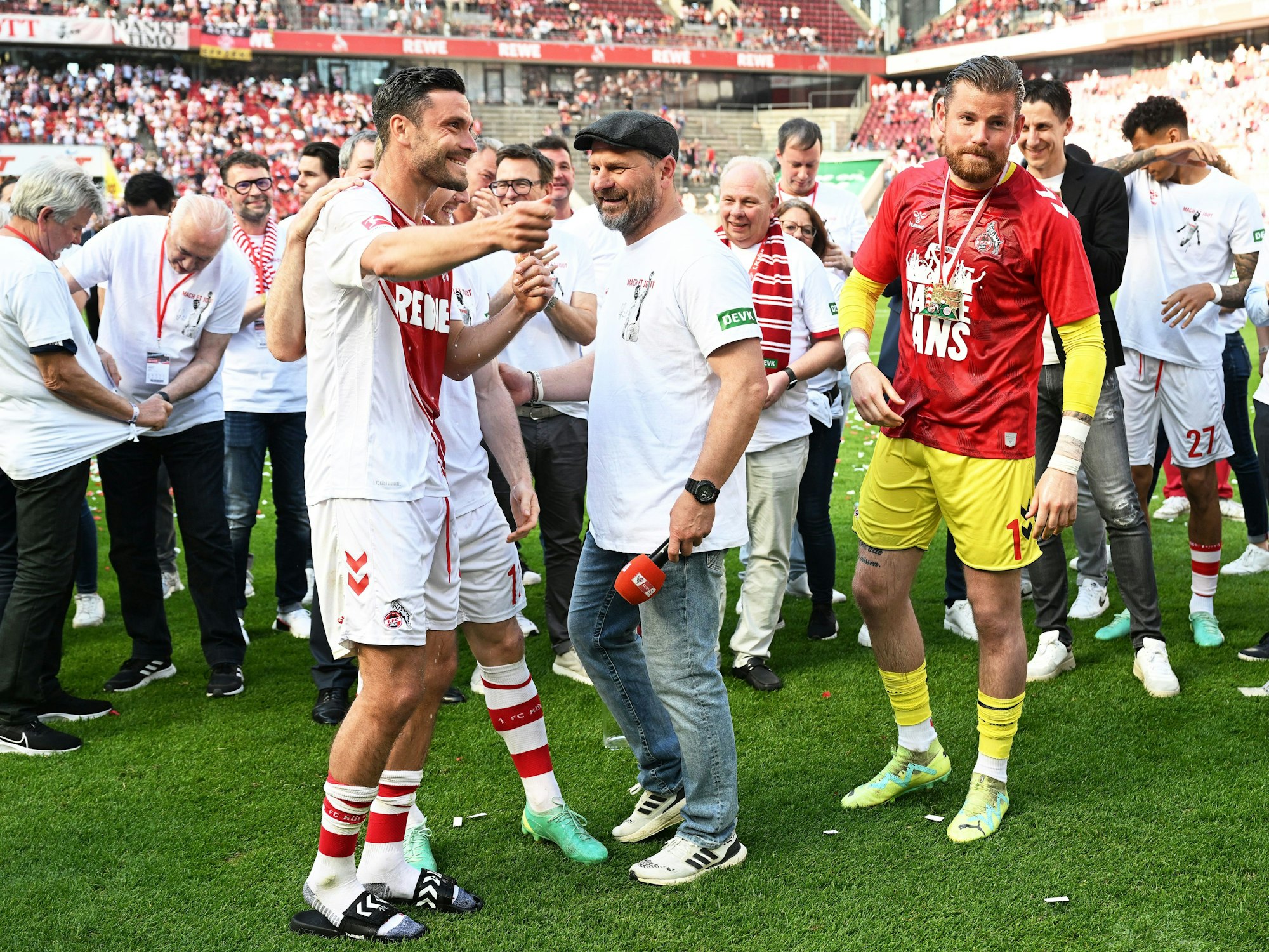 Steffen Baumgart verabschiedet Jonas Hector und Timo Horn.
