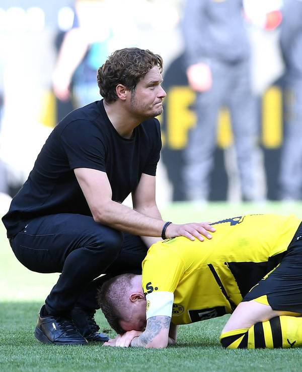 Edin Terzic und der enttäuschte Marco Reus.