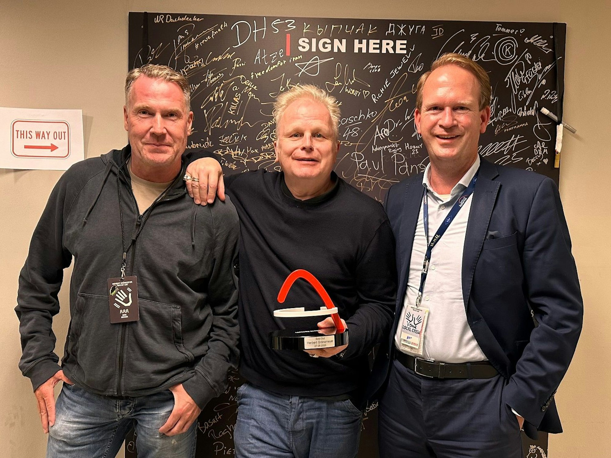 Herbert Grönemeyer mit dem Sold-out-Award.