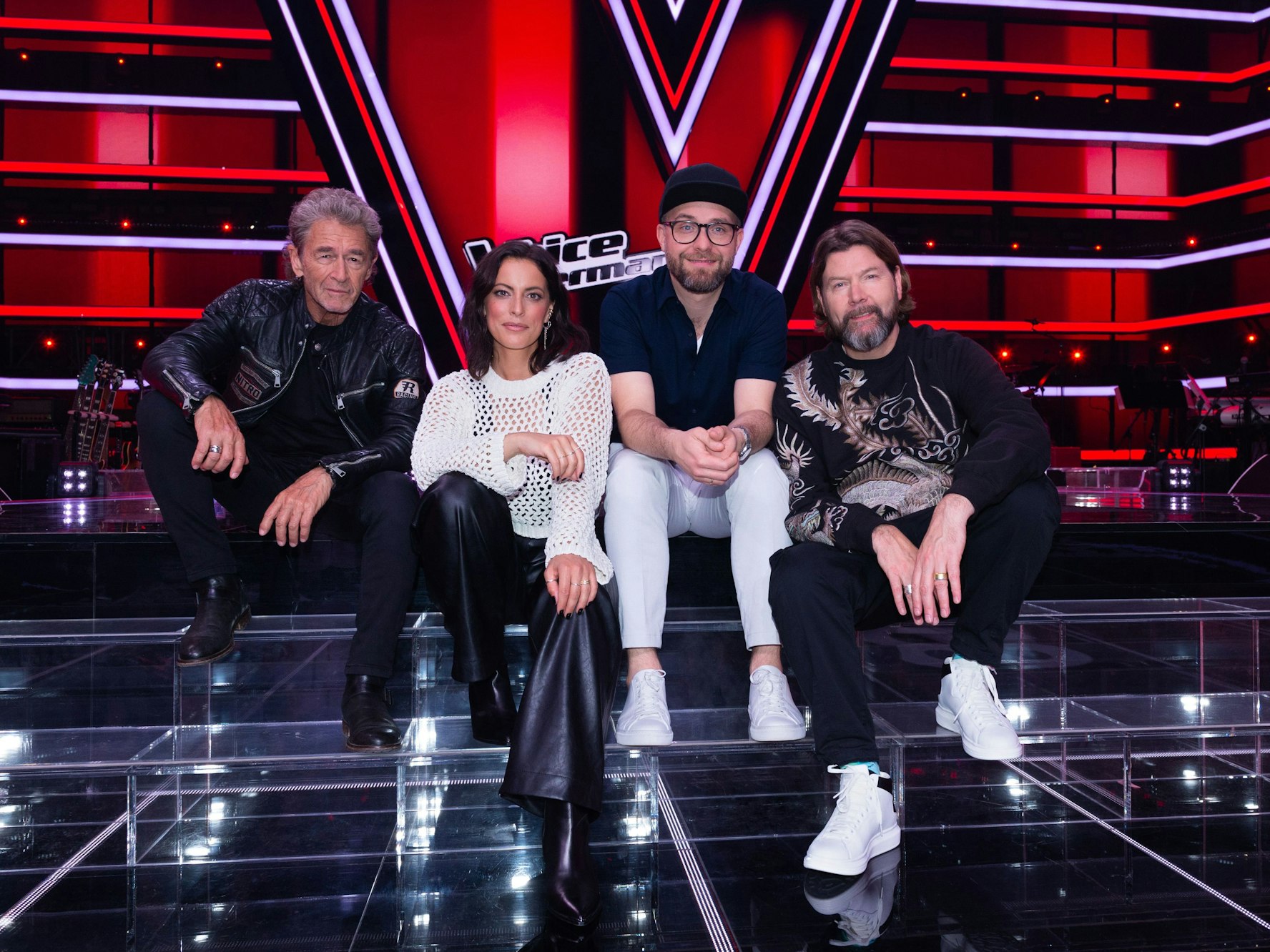 Sänger Peter Maffay (l-r), Sängerin Stefanie Kloß, Sänger und Songwriter Mark Forster und der irische Sänger Rea Garvey bei der Show „The Voice of Germany“.