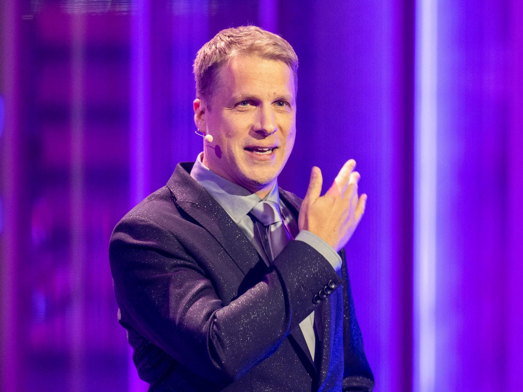 Comedian Oliver Pocher steht bei der Aufzeichnung des „Quatsch Comedy Clubs“ auf der Bühne.