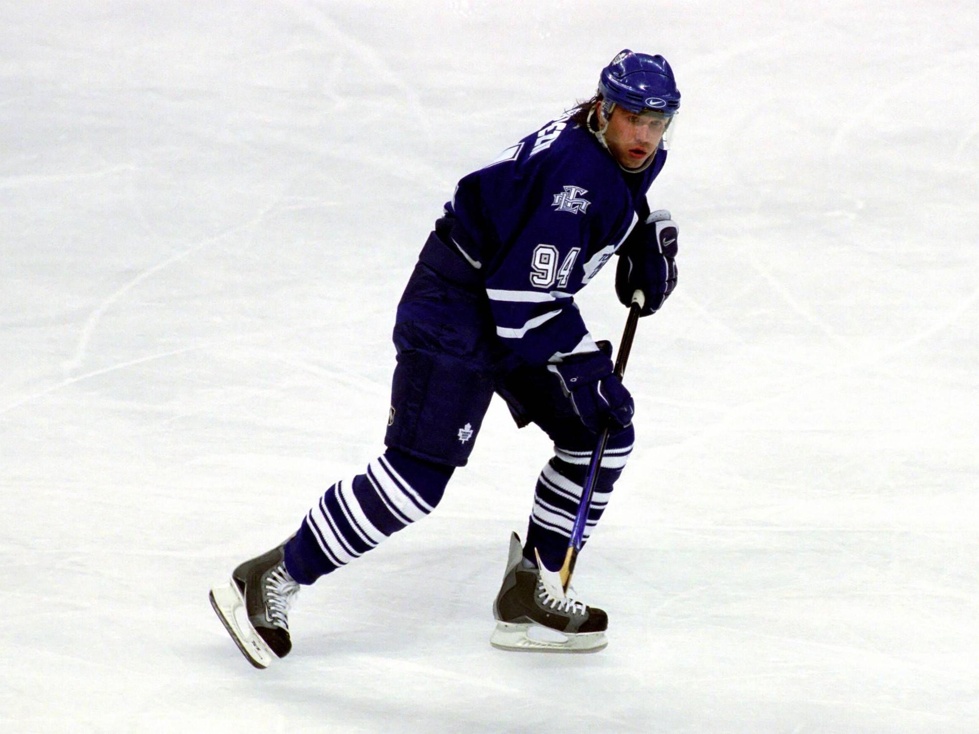Sergej Berezin (Maple Leafs) läuft über die Eisfläche.