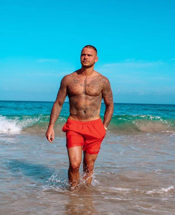 Nico Legat (hier auf einem Instagram-Foto von Mai 2022), Sohn von Thorsten Legat, ist Kandidat der RTL-Show „Temptation Island - Versuchung im Paradies“.