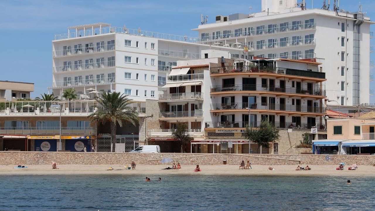 Geschäfte und Hotels in Palma de Mallorca.