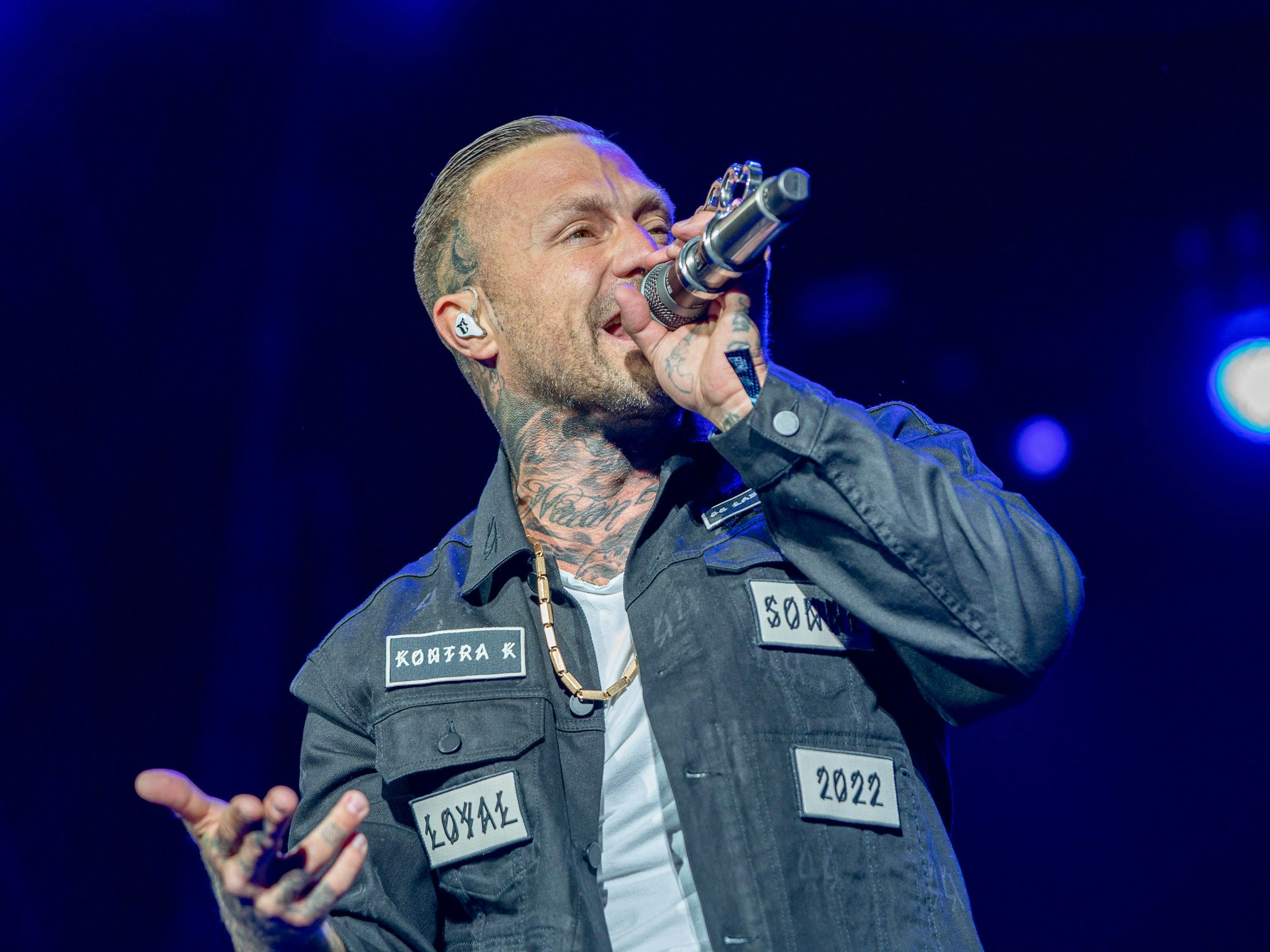 Der Rapper Kontra K bei Rock am Ring.