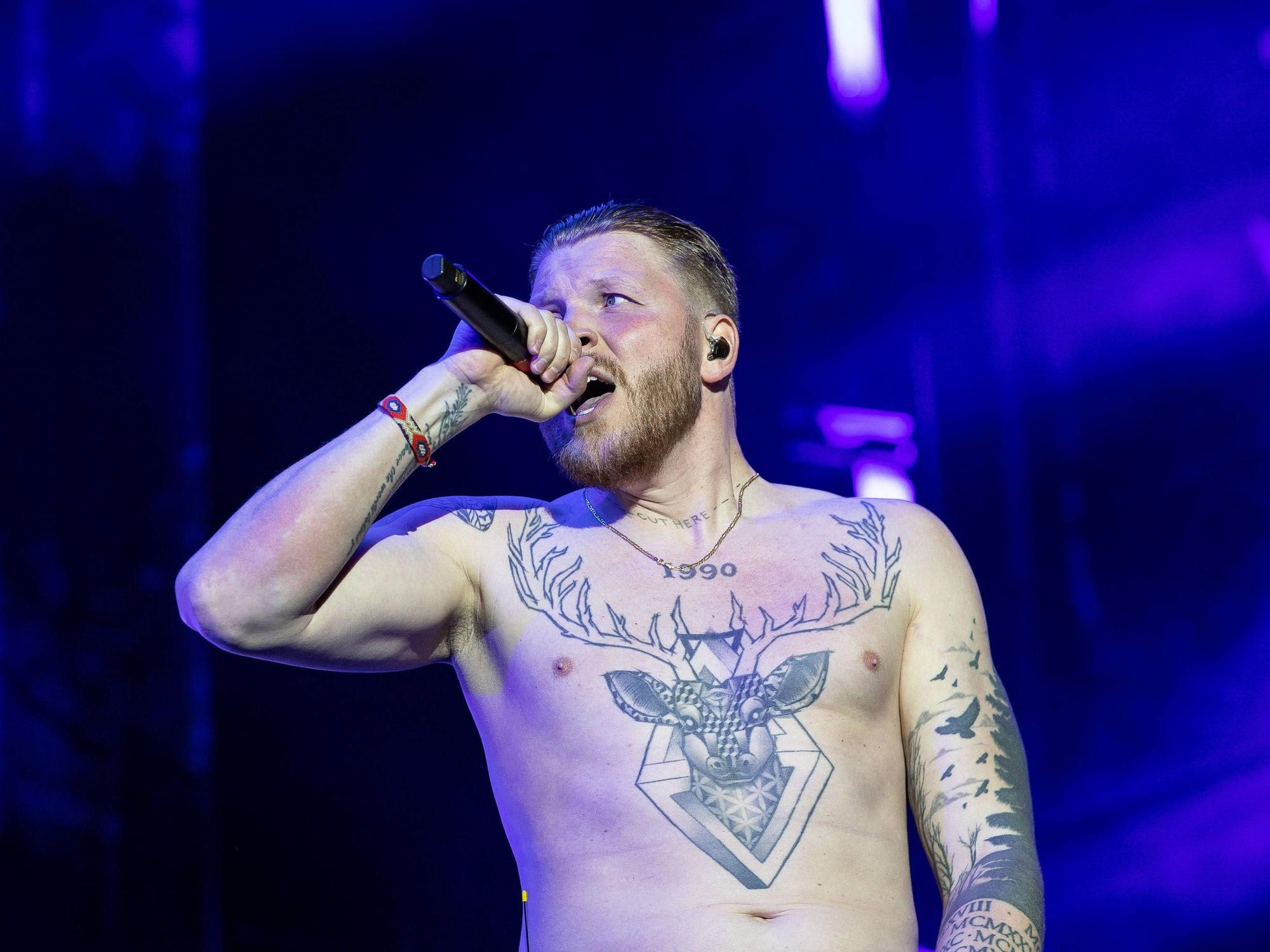 Der Rapper Finch auf der Mandora Stage bei Rock am Ring.