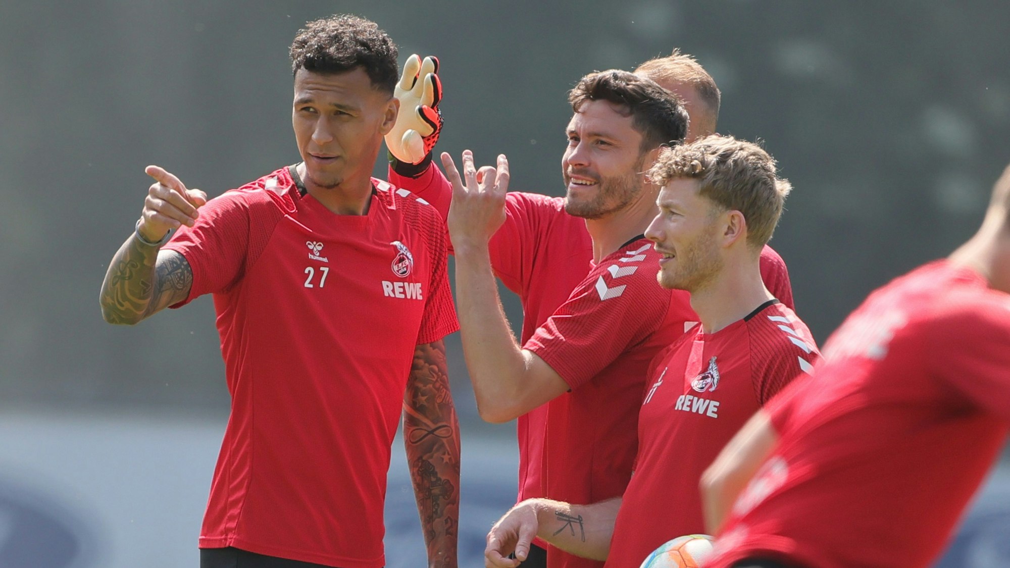 Davie Selke, Marvin Schwäbe (verdeckt), Jonas Hector und Florian Kainz im Training des 1. FC Köln.