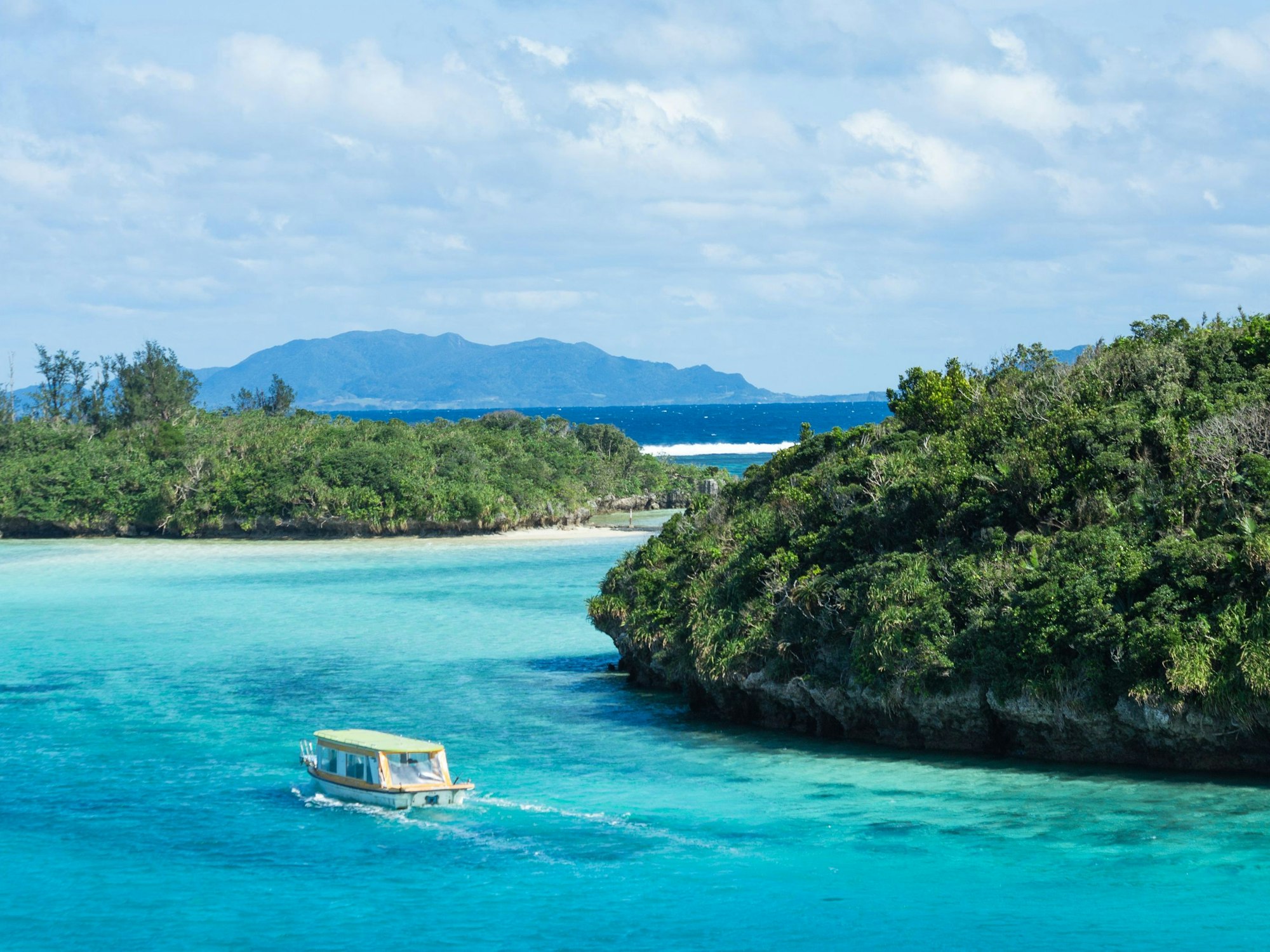 Türkises Wasser rund um die Insel Ishigaki