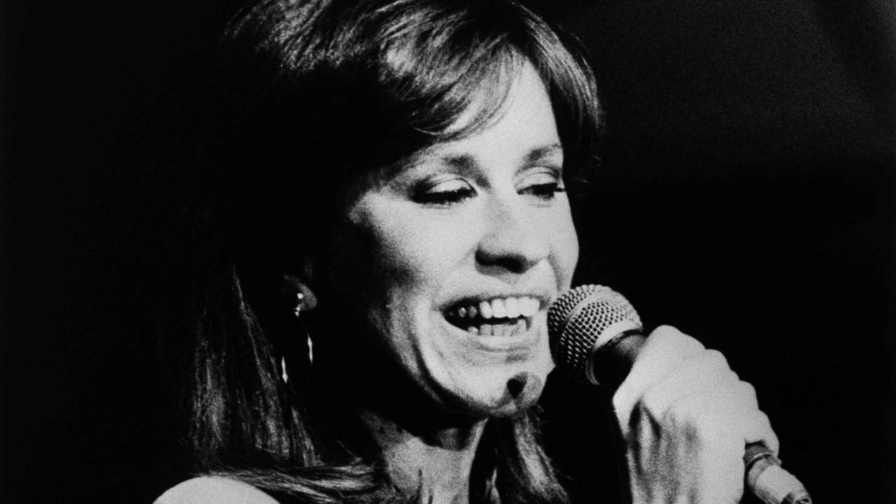 Astrud Gilberto singt auf einem Jazz-Festival am 16. Juli 1982 in Den Haag.