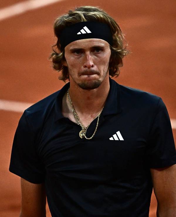 Alexander Zverev auf dem Tennisplatz.