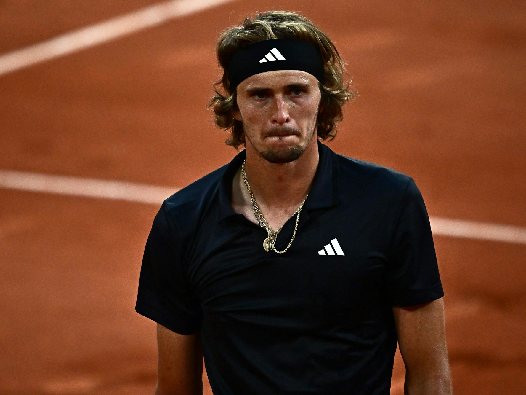Alexander Zverev auf dem Tennisplatz.