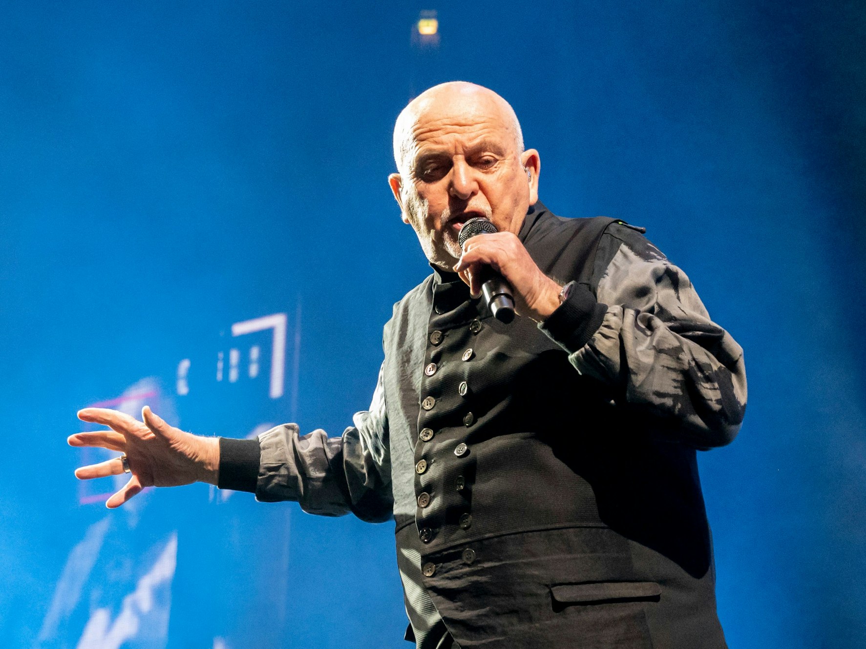 Peter Gabriel gab ein Konzert in der Arena.