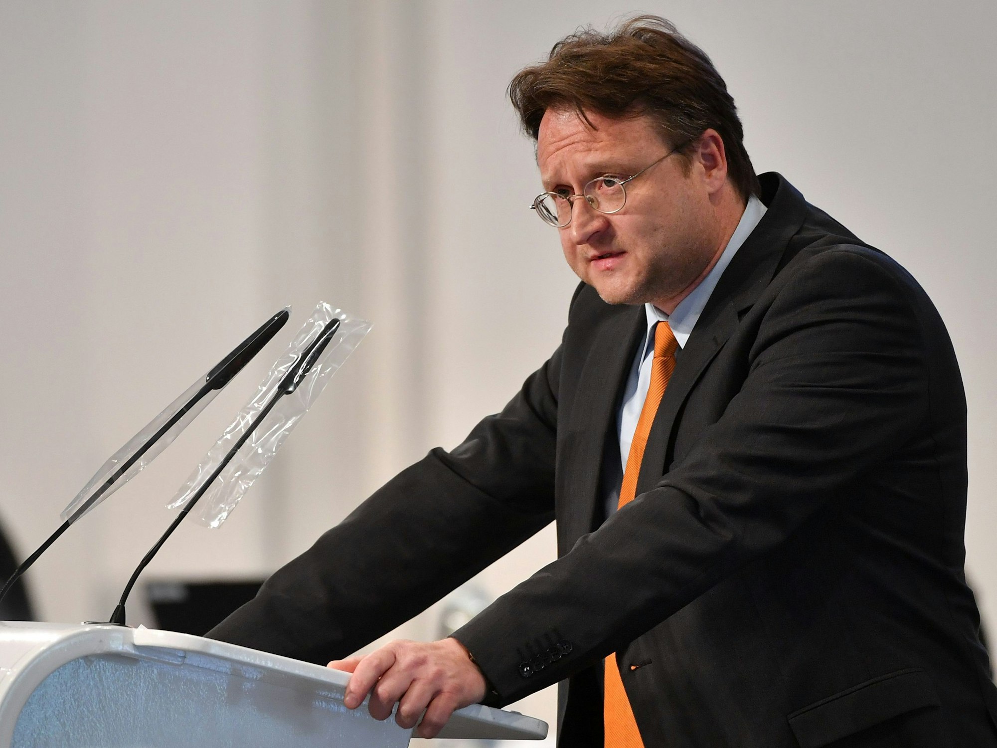 Robert Sesselmann (AfD), Abgeordneter im Thüringer Landtag, spricht während einer Landtagssitzung im Mai 2021 (Archiv).