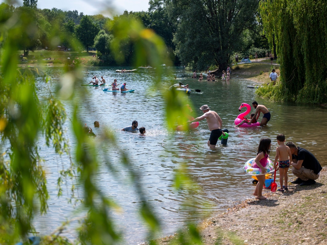10.06.2023, Köln: Das Baden ist im Fühlinger See verboten. Foto: Uwe Weiser