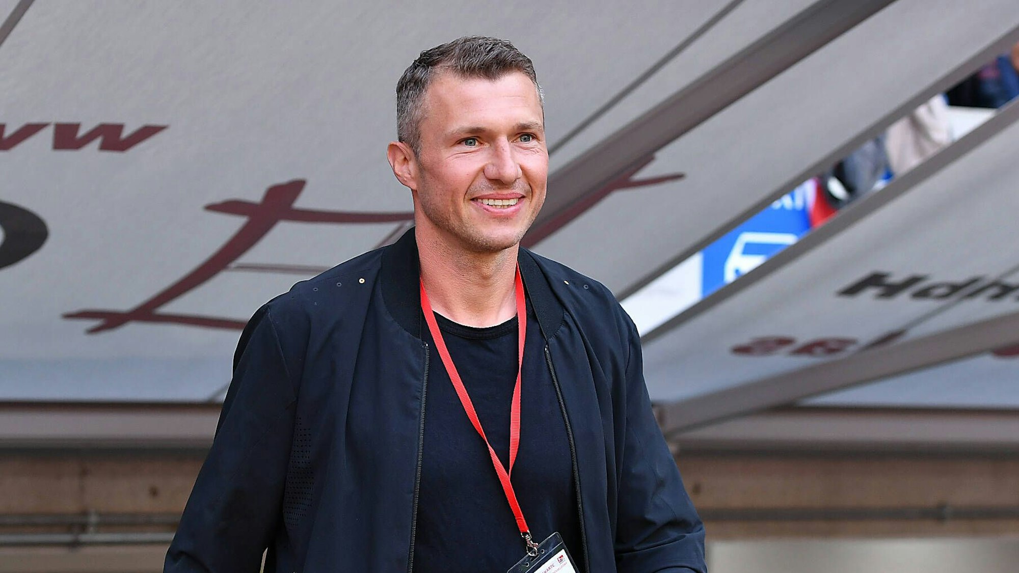 Oliver Fink bei seiner Verabschiedung in der Düsseldorfer Merkur-Spiel-Arena.